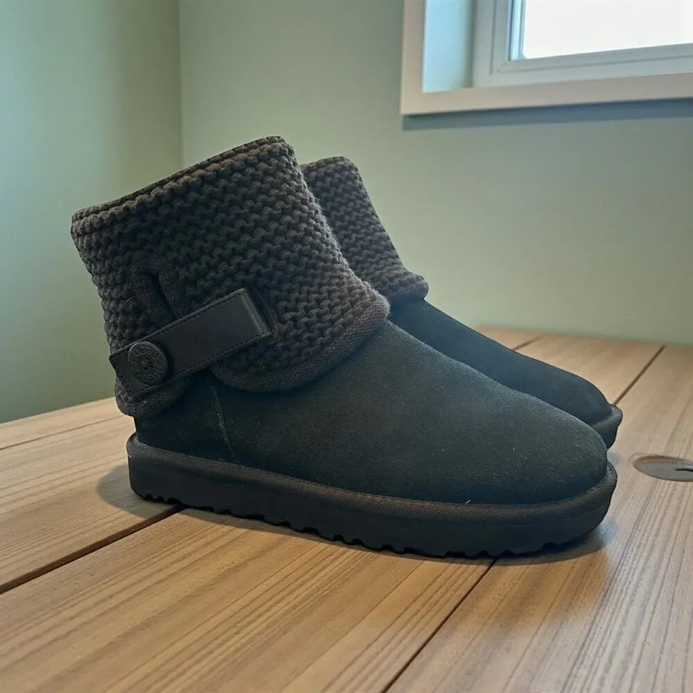 UGG Shaina Black Suede Sweater Boot Size 7